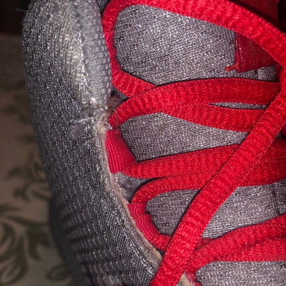 Big Kid’s Adidas Light Em Up 2 Basketball Shoe - Picture 4 of 5